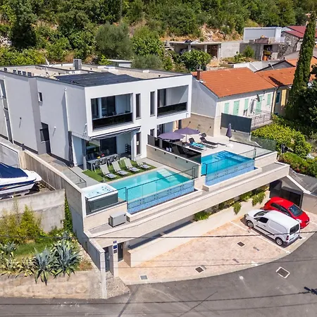 بيت للعطل Casa Soleluna *